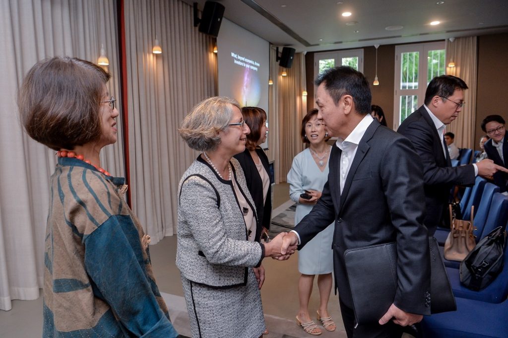 0022 DAC BlackRock SGX Event 13 Nov 2018 Yeo Lian Sim Barbara G Novick Chaly Mah