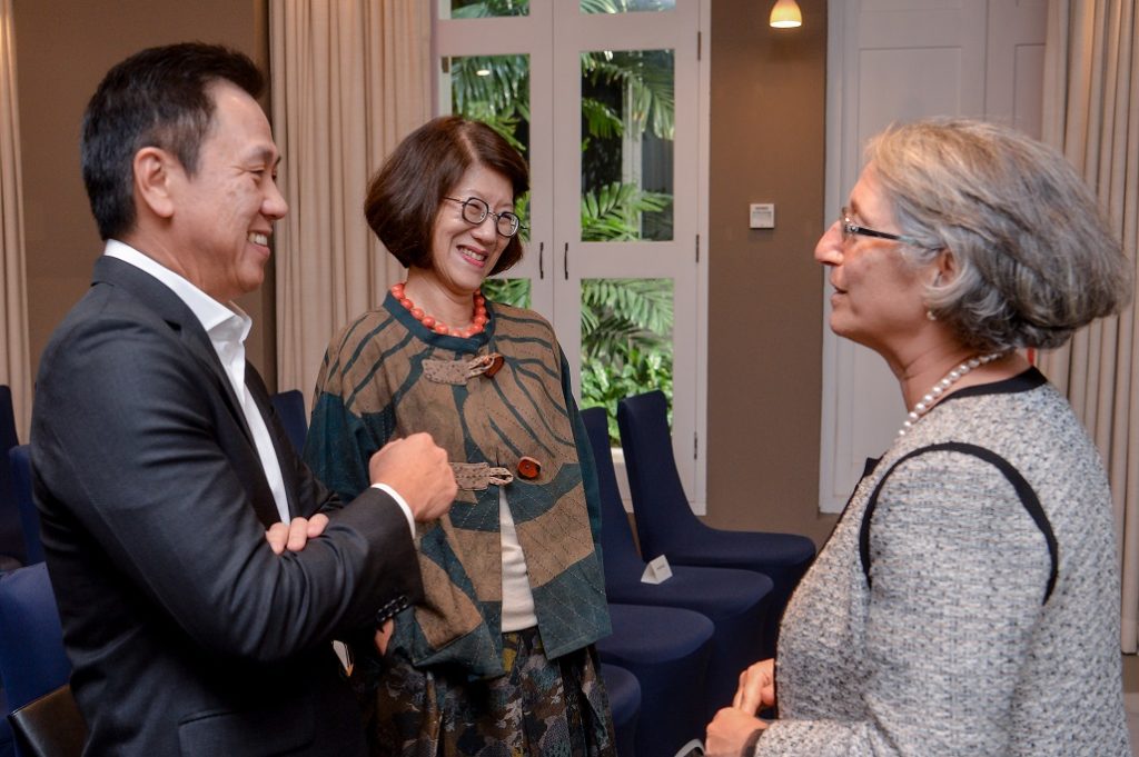 0034 DAC BlackRock SGX Event 13 Nov 2018 Chaly Mah Yeo Lian Sim Barbara G Novick