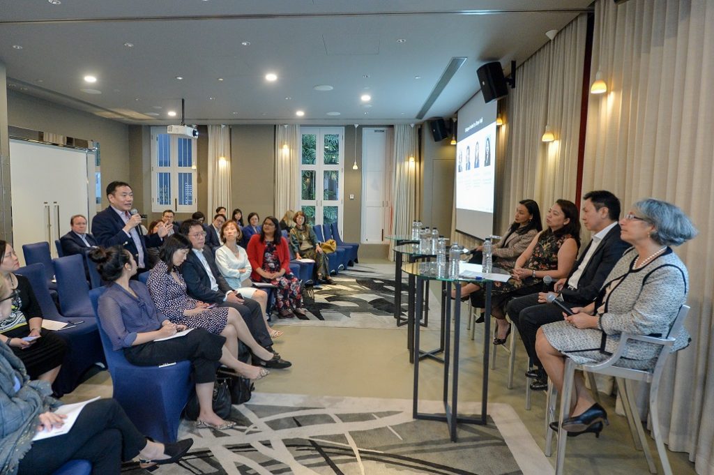 0132 DAC BlackRock SGX Event 13 Nov 2018 Panel