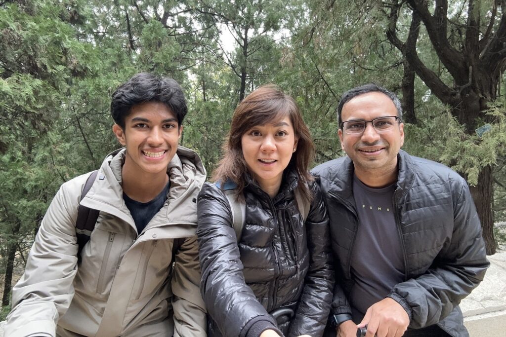 Tammie Tham & Family